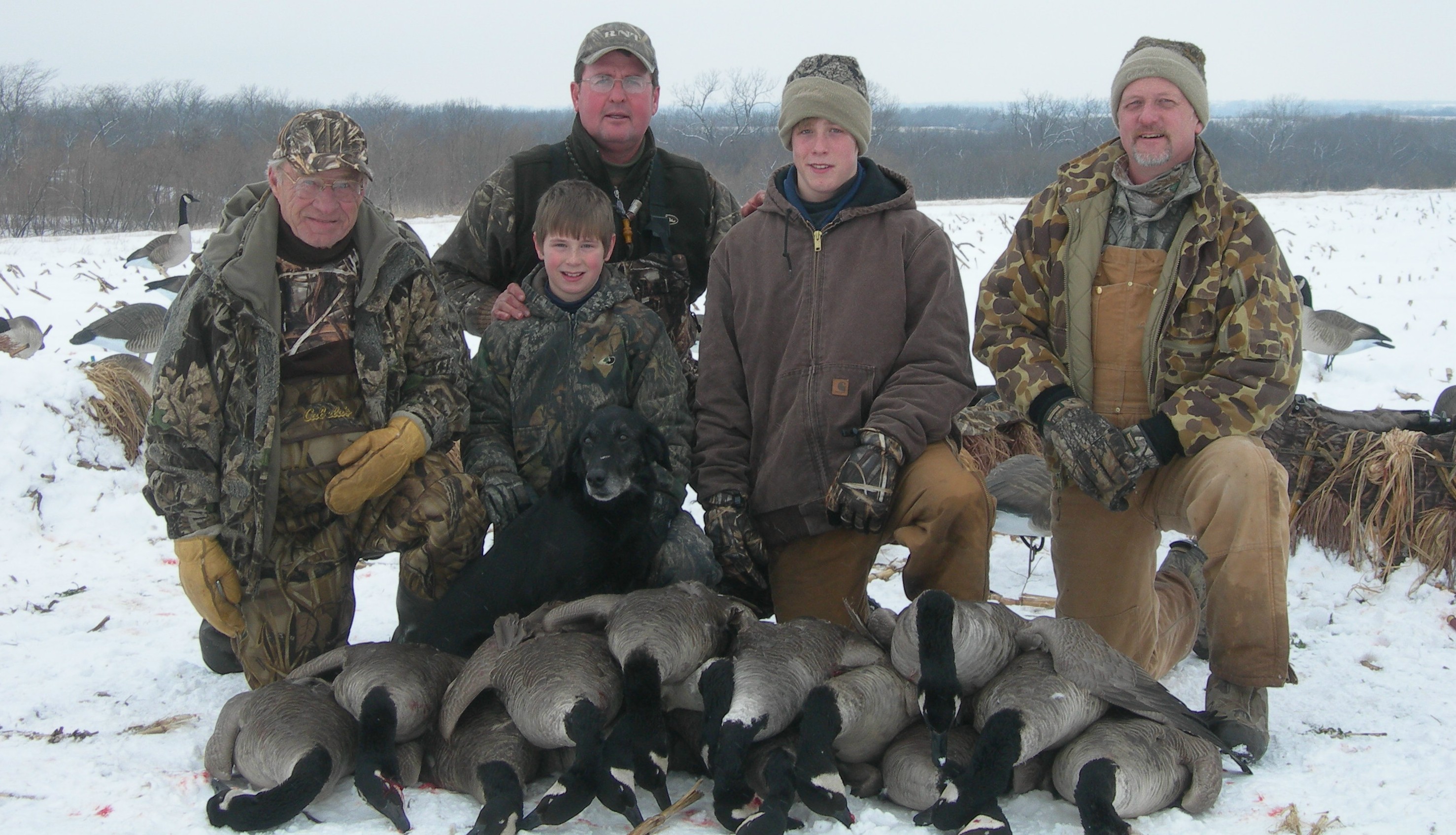 Kurt_BobKesler_with_Grandsons_n_SonInLaw_Dennis.jpg